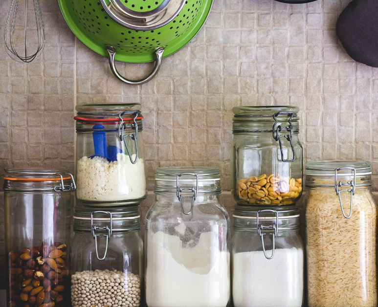 8 Ways to Use Mason Jars in the Kitchen